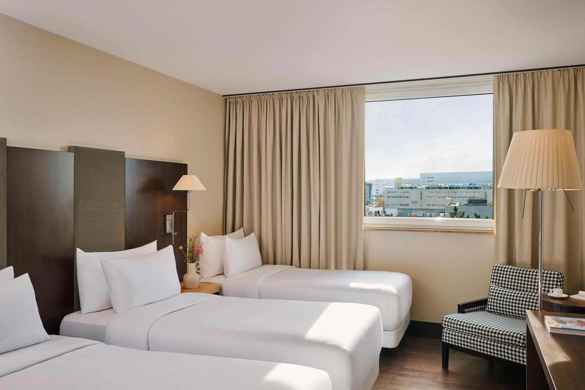 Nh Stuttgart Airport Hotel Filderstadt Kültér fotó